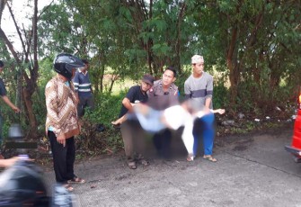 Satlantas Polresta Tangerang saat Evakuasi Korban