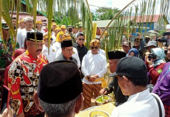 Pembukaan Erau Adat Benua Tuha