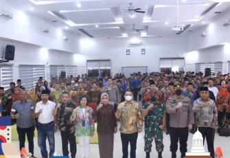 Forkompinda Labuhahanbatu saat Deklarasi Damai Pilkades 