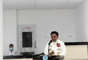 Walikota Bitung saat memberikan sambutan pada peresmian RSUD Pratama Kota Bitung.
