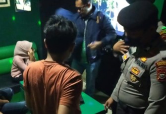 Polisi saat gelar razia