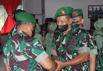 Prosesi kenaikan pangkat 12 Personel Kodim Palangka Raya