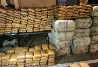 Barang Bukti 1 ton Ganja saat diamankan polisi.
