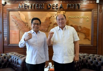 Gus Halim saat menerima audiensi Director Corporate Affair PT Great Giant Pineapple (GGP) Welly Soegiono di Jakarta, Rabu (28/9/2022).