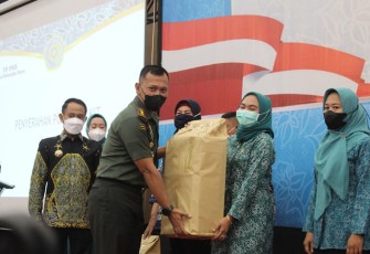 Dandim Palangka saat Hadiri Pembukaan Rapat Konsultasi Tim TP-PKK 