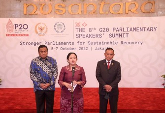 Ketua DPR RI, Puan Maharani usai sidang P20