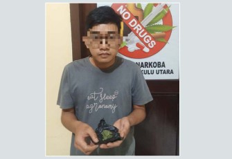 Tersangka dan barang bukti saat diamankan