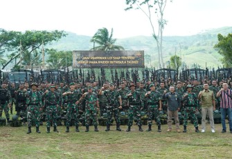 Penutupan Latihan UST Kompi Brigif PR 18/Trisula