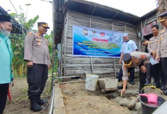 Polda Bengkulu saat lakukan peletakan batu pertama