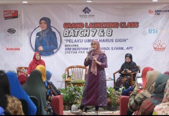 Ketua TP PKK Surabaya Rini Indriyani Eri Cahyadi Semangati Peserta Pelatihan Rumah UMKM