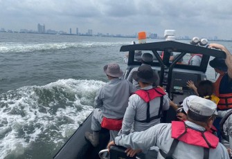 Latihan SBO Bakamla RI dengan USCG