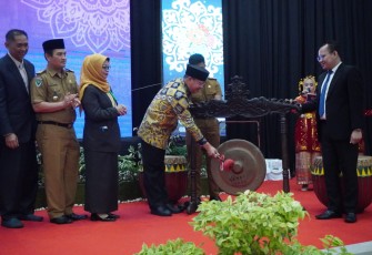 Gubernur Bengkulu Rohidin Mersyah Buka The Third B-ICON 2023