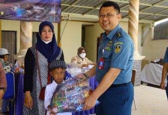 Baksoskes HUT ke-78 TNI di Gisik Cemandi