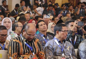 Wabup Bintan Ikuti Rakornas Investasi Bersama Presiden Jokowi