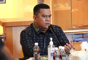 Sekda Bintan Ronny Kartika 