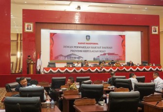 Paripurna DPRD Kepri 