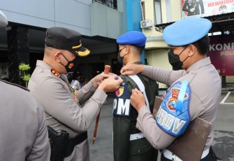 Polres Tulungagung saat Gelar Apel Ops Keselamatan Semeru 2023 Guna Antisipasi Keselamatan Berlalulintas