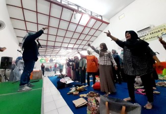 Joss saat Gelar Worskhop Lejitkan Omzet Usaha Rumahan dengan Bouquet