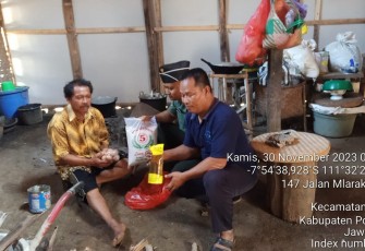  Babinsa Kodim 0802/Ponorogo Lanjutkan Program Masuk Dapur