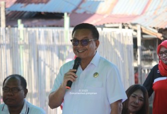 Walikota Bitung saat memberikan sambutan pada kegiatan gerakan musaddiq