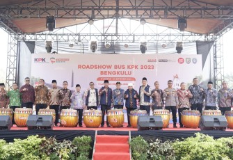 Pembukaan Roadshow Bus KPK 2023 Jelajah Negeri Bangun Anti Korupsi