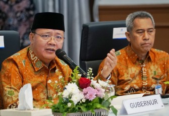 Gubernur Bengkulu Rohidin Mersyah 