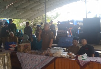 Bupati Bengkulu Selatan Gusnan Mulyadi Kembali Ngantor di Desa