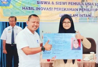 Pemilah Intan Targetkan Semua Pemilih Pemula Miliki KTP Elektronik