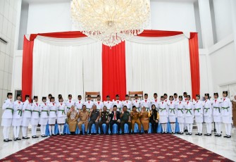Wakil Wali Kota Bengkulu Dedy Wahyudi Kukuhkan 30 Anggota Paskibraka Kota Bengkulu 