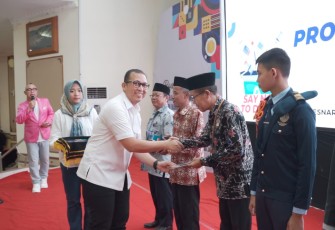 Road Show Direktorat Reserse Narkoba (Ditresnarkoba) Polda Jatim Digelar di Magetan