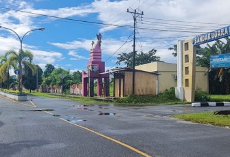  Kementerian Pekerjaan Umum dan Perumahan Rakyat (PUPR) terus meningkatkan pembangunan infrastruktur secara merata dan berkeadilan di seluruh Indonesia