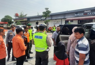 Posko Siaga Bencana KM 626 A jalan Tol Ngawi menuju Kertosono
