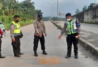 Polisi saat Olah TKP 