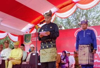 Bupati Natuna Jadi Inspektur Upacara Peringatan HUT Kabupaten Natuna ke-24 