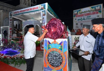 Bupati Batu Bara saat Tutup MTQ Tingkat Kecamatan