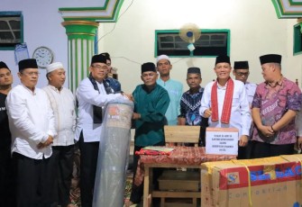 Wabup Sabar AS saat Safari Ramadhan di Kampung halaman