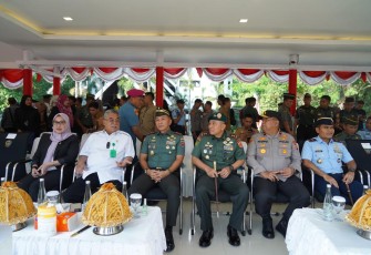 Pangdam XIV/Hsn Hadiri Apel Besar Akhir Masa Jabatan Gubernur Sulsel