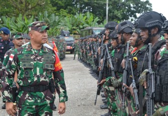 Dandim 1710/Mimika Hadiri Apel Gelar Pasukan PAM VVIP Wakil Presiden RI