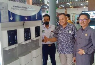 Ketua komisi D DPRD Jawa Timur dr Agung Mulyono saat Puji Kinerja Petugas Gabungan Layani Pemudik