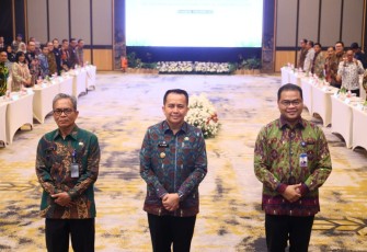 Rapat Koordinasi (Rakor) High Level Meeting (HLM) Tim Pengendalian Inflasi Daerah (TPID) dan Capacity TPID se Sumsel, bertempat di Ballroom Hotel Santika Premiere, Kamis (9/11/2023).