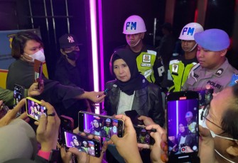 Direktorat Reserse Narkoba Polda Kalbar bersama Bea Cukai Pontianak dan Pomdam XII/Tanjungpura melaksanakan razia gabungan di salah satu THM (Tempat Hiburan Malam) di Kota Pontianak, Sabtu (16/12) dini hari