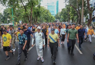 Pangdam I/BB Ikut Ramaikan Fun Walk Bersama Ribuan Warga Kota Medan 