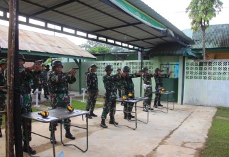 Kodim 0104/Atim Gelar Latihan Menembak Pistol