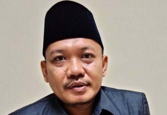 Wakil Ketua Komisi A (Bidang Pemerintahan) Rohani Siswanto
