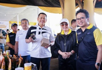 Bamsoet saat menutup event Eksebisi dan Turnamen Golf UMKM Bumi Alumni ke-Tiga, di Klub Golf Bogor Raya, Bogor, Minggu (29/10/23).