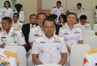 Komandan Puspenerbal Hadiri Wisudan dan Penutupan Dikreg Seskoal 2023