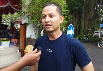 Bupati Trenggalek, Mochamad Nur Arifin, saat dikonfirmasi, di Pendapa Manggala Praja Nugraha, Sabtu (18/3/2023) (Foto Hardi Rangga klikwarta.com).