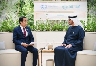 Presiden Joko Widodo saat bertemu empat mata dengan Presiden Persatuan Emirat Arab (PEA) Sheikh Mohamed bin Zayed Al Nahyan (MBZ