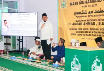 Gubernur Ansar saat Hadiri Peringatan Isra' Miraj Nabi Muhammad SAW 1444 H di Masjid As-Salam Batam