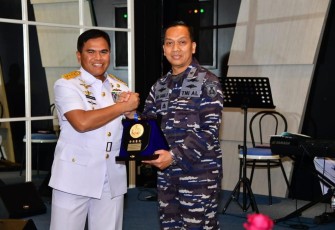 Kepala Staf Angkatan Laut Laksamana TNI Muhammad Ali memimpin Pelepasan Perwira Tinggi